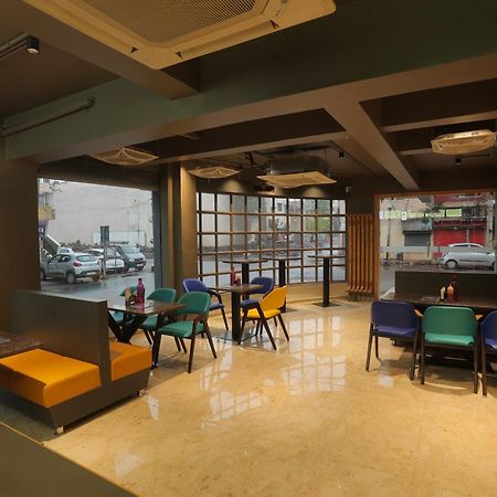 Hotel Shayan Inn Rajkot Luaran gambar
