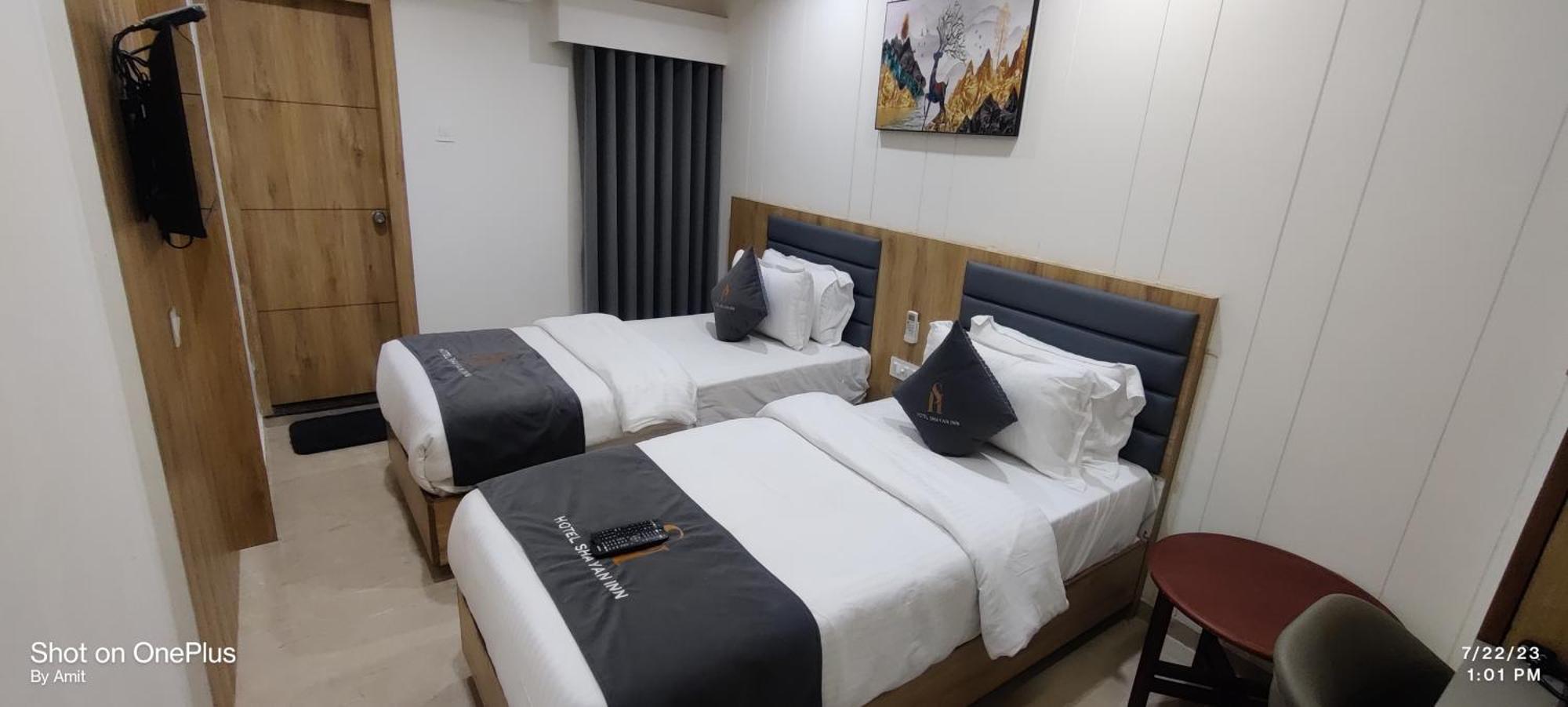 Hotel Shayan Inn Rajkot Luaran gambar