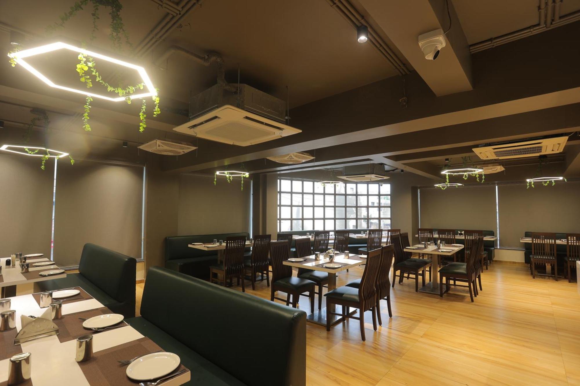 Hotel Shayan Inn Rajkot Luaran gambar
