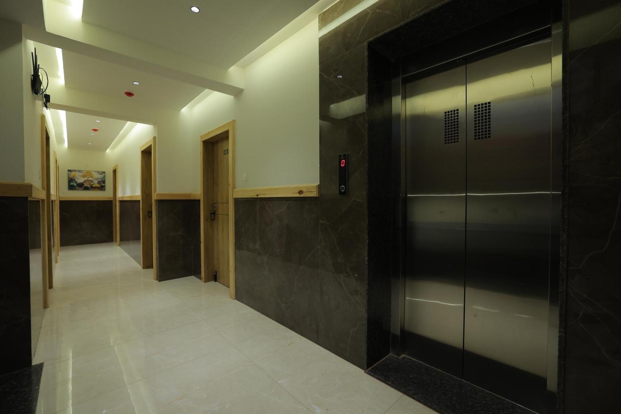Hotel Shayan Inn Rajkot Luaran gambar