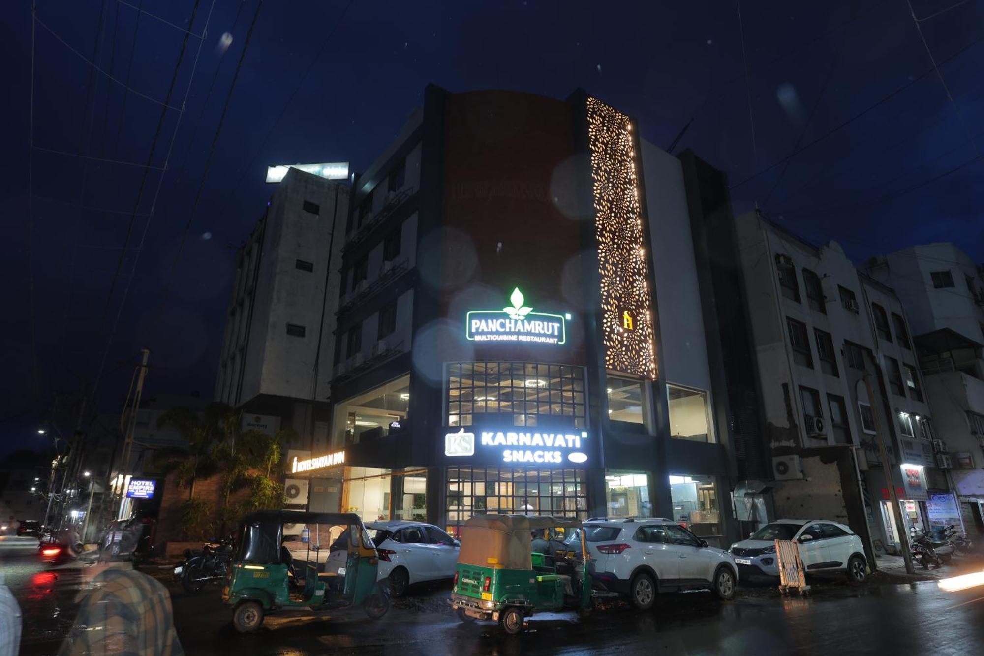 Hotel Shayan Inn Rajkot Luaran gambar